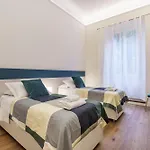 Petrarca Home, * Florence