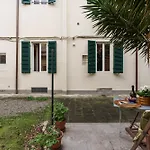 Petrarca Home,